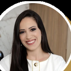 Dra. Fernanda, equipe da clínica