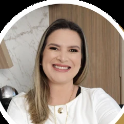 Dra. Ana Maria, equipe da clínica